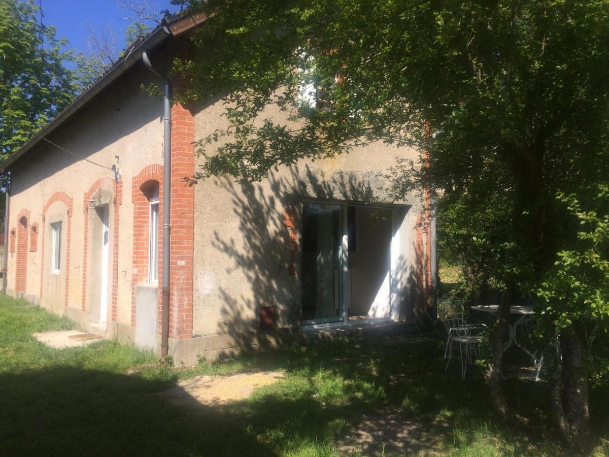 Maison De Vacances Cronat - Au Bord De L'Eurovelo 6 외부 사진